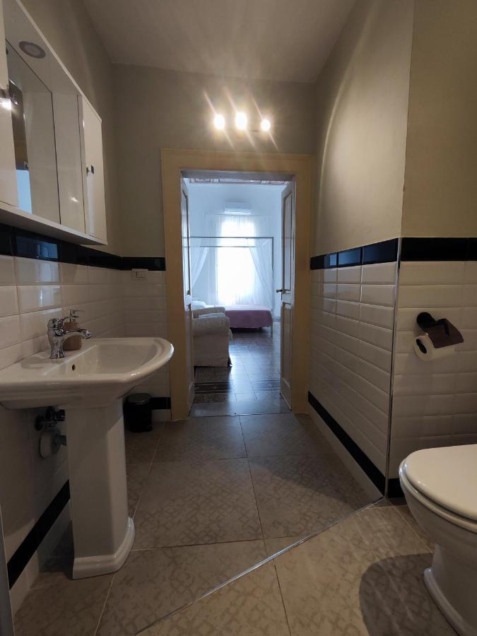 La Suite Di Eva Mola di Bari Exterior photo